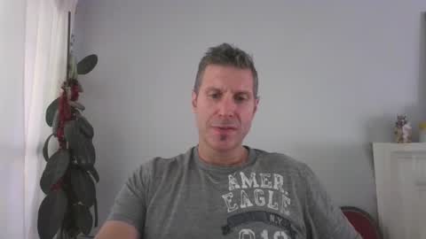 Snapshot of menotista chatting on February 12, 8:59 pm menotista online show from February 12, 8:59 pm