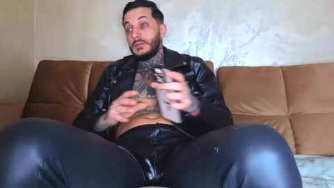 Snapshot of mentoxxl chatting on March 24, 2:33 pm Fallow my ONLYFANS for xxx daily online show from March 24, 2:33 pm