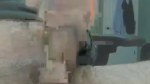 Snapshot of menuke chatting on January 11, 12:55 am Manuke online show from January 11, 12:55 am