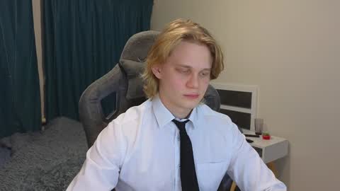 Mickey online show from February 7, 6:13 pm