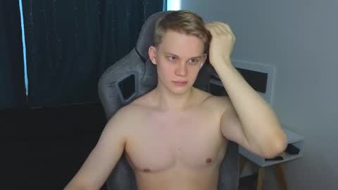 Mickey online show from February 3, 6:40 am