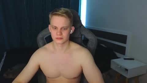 Mickey online show from March 10, 6:18 am