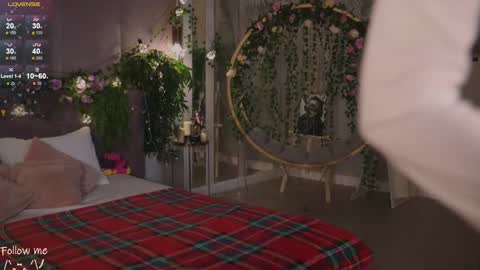 Snapshot of meow_nancy chatting on February 10, 5:36 am Heeyyooo Im Nans Subscribe to me I will be glad online show from February 10, 5:36 am