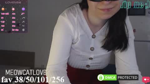 meowcatlove online show from March 11, 9:04 pm