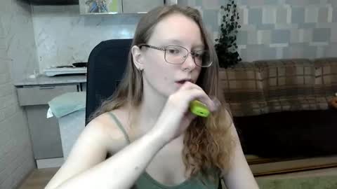 meowcr online show from September 19, 1:01 pm