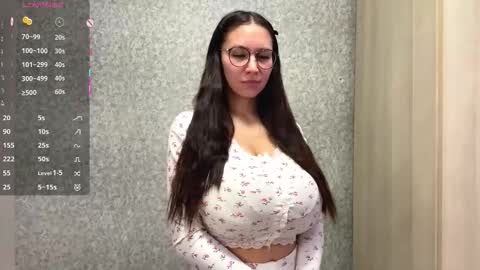 Mona online show from February 9, 11:14 am