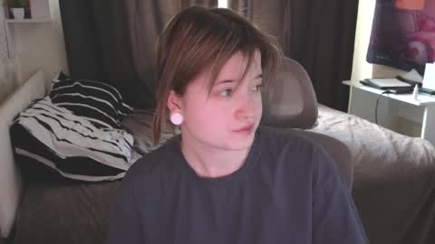 meowme online show from March 10, 8:41 am