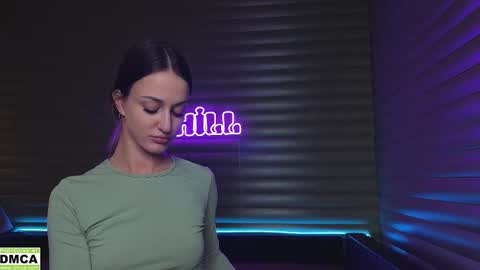  NIKKY  STIVE     Every day from 1000  to 200  EST time. online show from October 6, 6:55 am