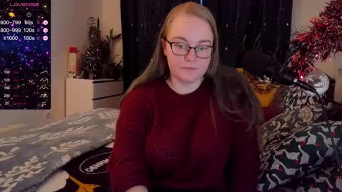 Mary  online show from December 29, 11:18 am