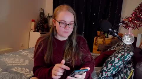 Mary  online show from January 2, 11:16 pm