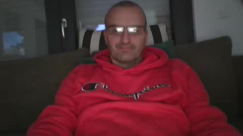 Snapshot of mep222 chatting on December 14, 10:13 am Pat online show from December 14, 10:13 am