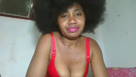 Snapshot of meraldaaaa chatting on September 12, 5:46 pm meraldaaaa online show from September 12, 5:46 pm