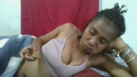 Snapshot of meraldaaaa chatting on September 28, 6:13 pm meraldaaaa online show from September 28, 6:13 pm