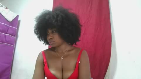 Snapshot of meraldaaaa chatting on October 2, 6:15 pm meraldaaaa online show from October 2, 6:15 pm