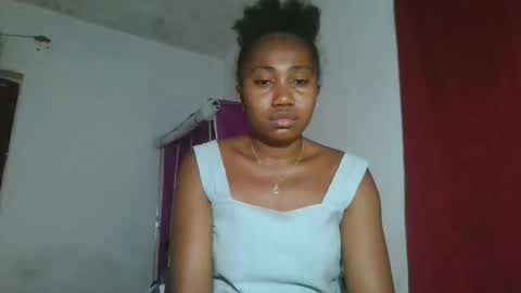 Snapshot of meraldaaaa chatting on October 15, 12:27 pm meraldaaaa online show from October 15, 12:27 pm