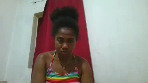 Snapshot of meraldaaaa chatting on October 25, 5:59 am meraldaaaa online show from October 25, 5:59 am