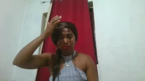 Snapshot of meraldaaaa chatting on November 1, 2:08 pm meraldaaaa online show from November 1, 2:08 pm