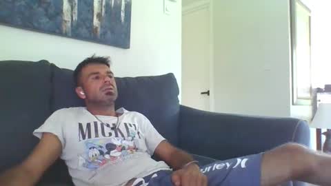 Snapshot of mercedes190d chatting on October 8, 5:54 pm Mercedes190d online show from October 8, 5:54 pm