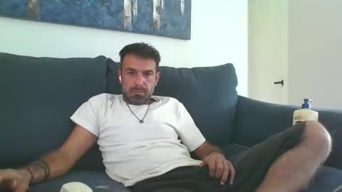 Snapshot of mercedes190d chatting on November 4, 3:22 pm Mercedes190d online show from November 4, 3:22 pm