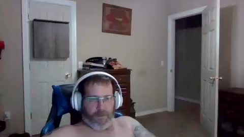 mercer1977 online show from December 14, 4:45 pm