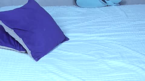 Snapshot of mercy_bloom chatting on September 15, 1:05 am Mercy Bloom online show from September 15, 1:05 am