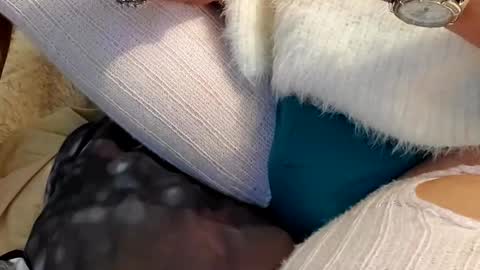 Snapshot of merelyalover chatting on January 6, 9:30 am gurlnips online show from January 6, 9:30 am