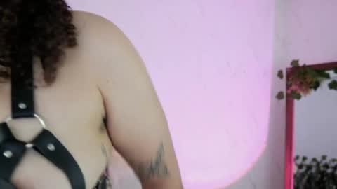 Merida Bell online show from November 21, 10:52 pm