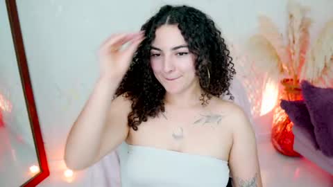Merida Bell online show from May 14, 10:16 pm