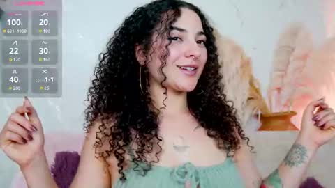 Merida Bell online show from July 4, 10:38 pm