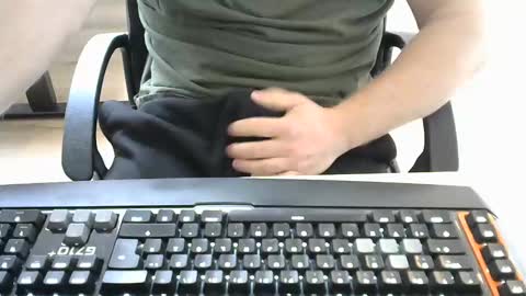 Snapshot of meridian132 chatting on February 17, 9:56 am meridian132 online show from February 17, 9:56 am