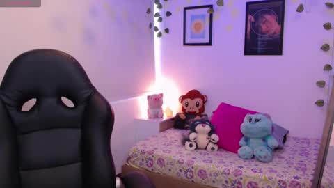 Merilyn  online show from October 5, 10:29 pm