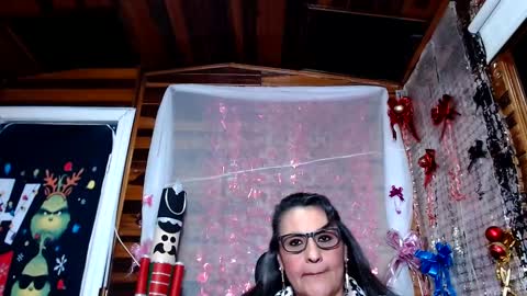 Snapshot of merlyna_goldens chatting on December 29, 9:17 am My next birthday is December 11th. online show from December 29, 9:17 am