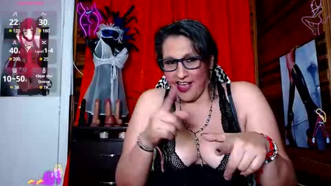 Snapshot of merlyna_goldens chatting on January 9, 6:27 am My next birthday is December 11th. online show from January 9, 6:27 am