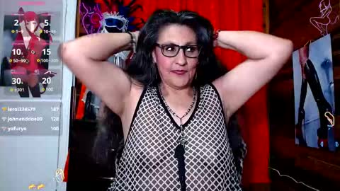 Snapshot of merlyna_goldens chatting on January 12, 1:32 am My next birthday is December 11th. online show from January 12, 1:32 am