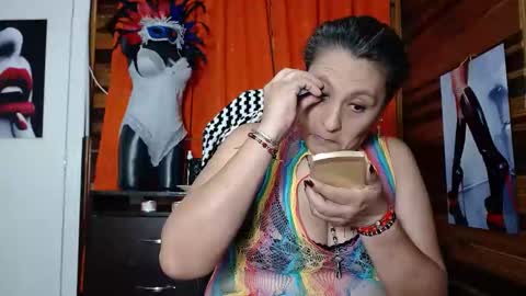 Snapshot of merlyna_goldens chatting on January 26, 3:17 am My next birthday is December 11th. online show from January 26, 3:17 am