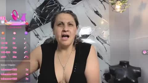 Snapshot of merlyna_goldens chatting on September 22, 11:18 pm My next birthday is December 11th. online show from September 22, 11:18 pm