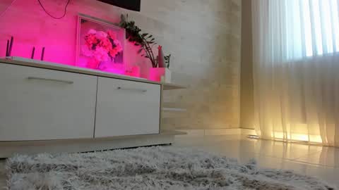 meryfoxxx online show from February 20, 1:44 pm