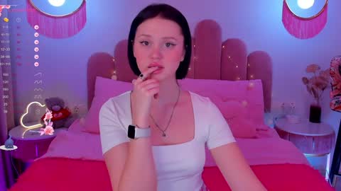 Snapshot of merylew chatting on January 21, 6:22 am Anna online show from January 21, 6:22 am