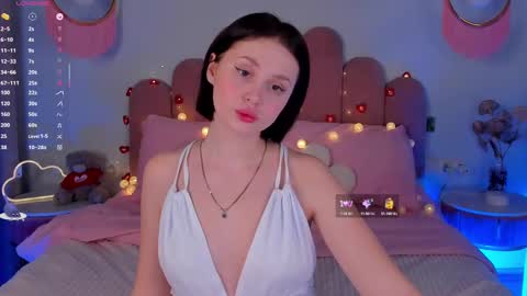 Snapshot of merylew chatting on February 16, 6:21 am Anna online show from February 16, 6:21 am