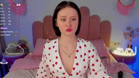 Snapshot of merylew chatting on February 26, 9:32 am Anna online show from February 26, 9:32 am