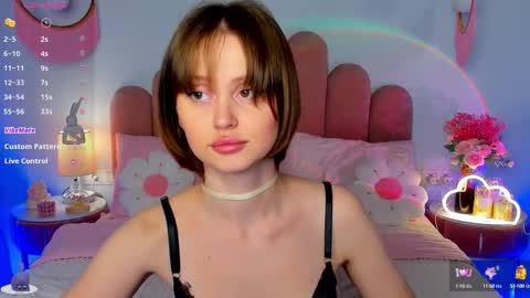 Snapshot of merylew chatting on October 4, 5:38 am Anna online show from October 4, 5:38 am