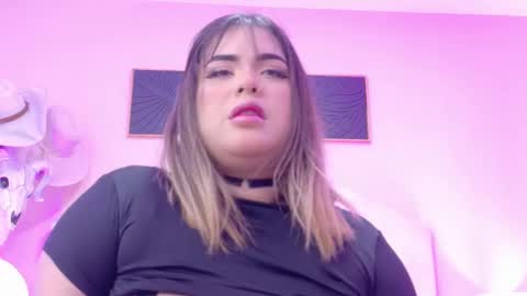 Snapshot of merystone chatting on October 13, 5:18 am Mery Stone online show from October 13, 5:18 am