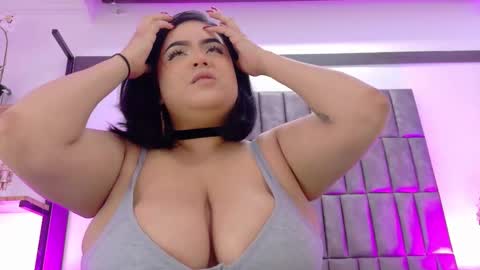 Snapshot of merystone chatting on March 19, 3:43 am Mery Stone online show from March 19, 3:43 am