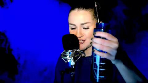 Snapshot of mesaland chatting on September 26, 6:56 pm Meskhimusic online show from September 26, 6:56 pm