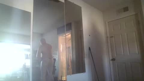 Snapshot of mesohorny4u247 chatting on January 11, 7:41 pm ken online show from January 11, 7:41 pm