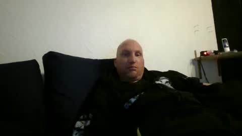 Snapshot of metaller123456 chatting on March 24, 6:24 pm metaller123456 online show from March 24, 6:24 pm