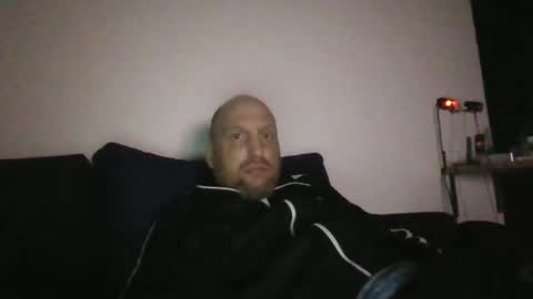 Snapshot of metaller123456 chatting on June 4, 8:26 pm metaller123456 online show from June 4, 8:26 pm