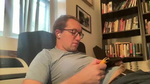 metallica92786 online show from October 21, 8:09 pm