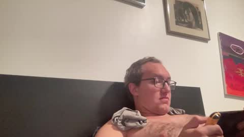 metallica92786 online show from November 2, 6:27 am