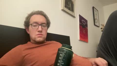 metallica92786 online show from November 24, 6:13 am